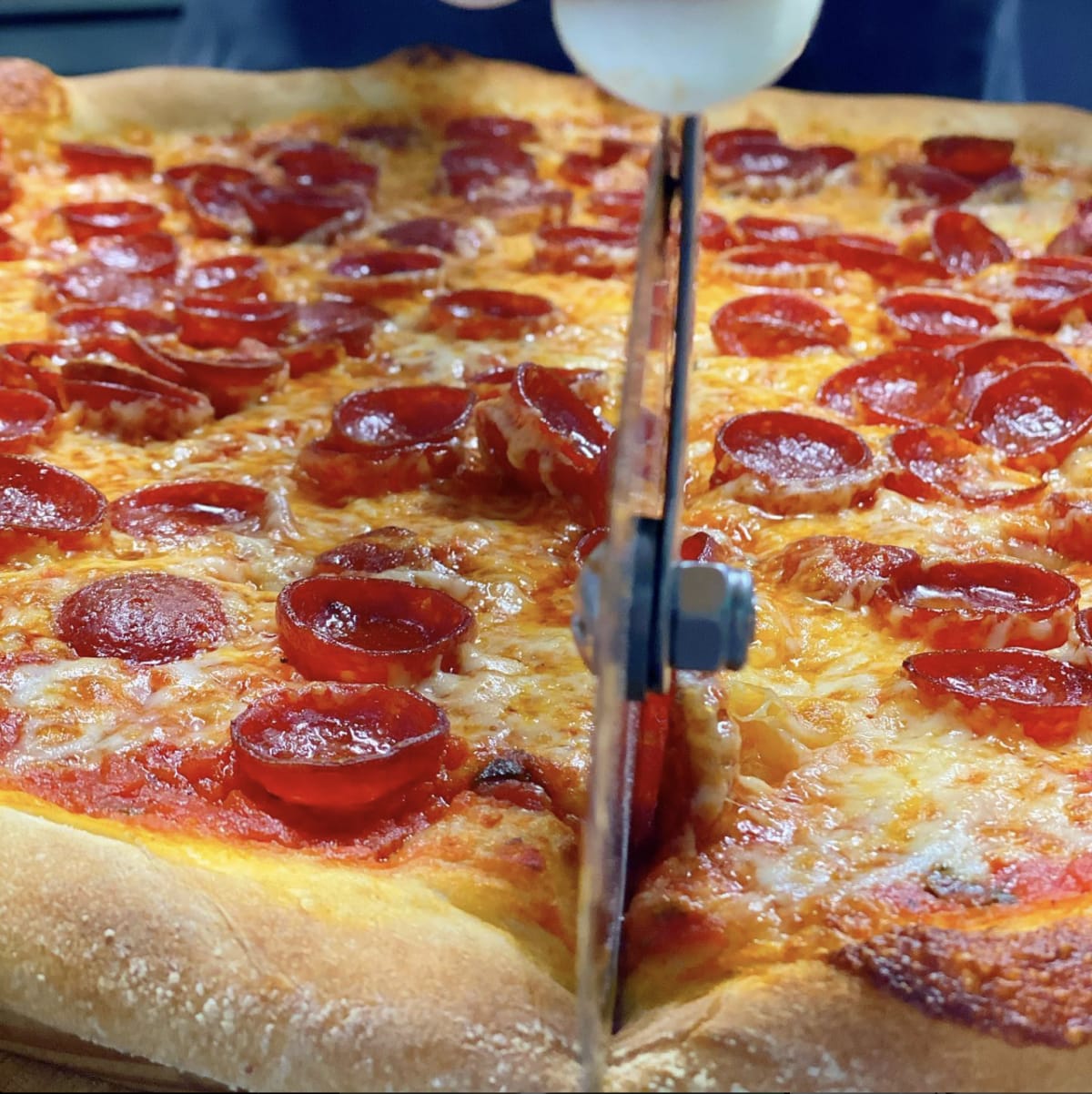 Ghost Pizza Kitchen Review Beverly Grove Los Angeles The Infatuation